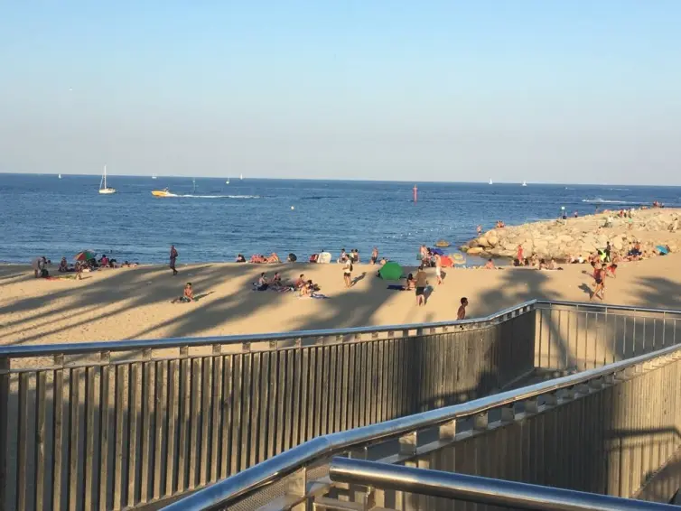 A picture of a beach on a sunny day.